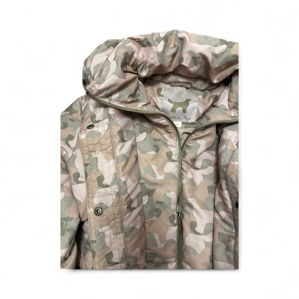 Unreal Fur Camouflage (dog print) padded puffer Jacket. Size M. - Picture 2 of 3